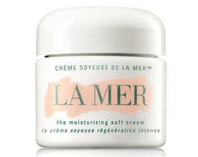 六大抗皱护肤品推荐 从精华到面霜，高效对抗皱纹